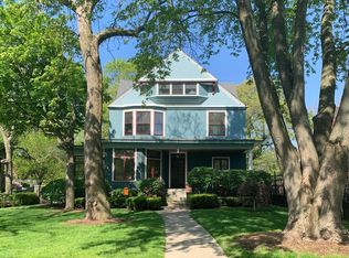 4950 S Woodlawn Ave, Chicago, IL