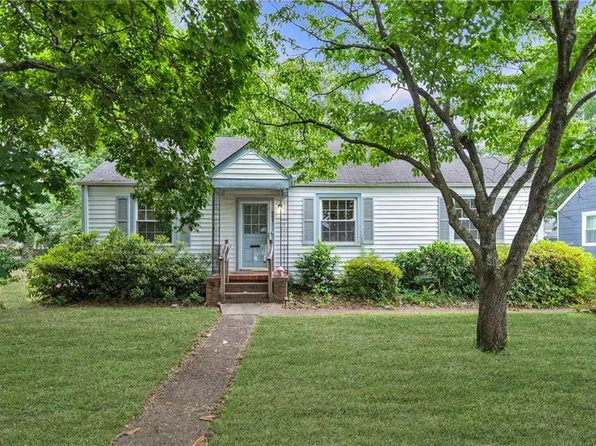 607 Fairview Ln, Portsmouth, VA 23702