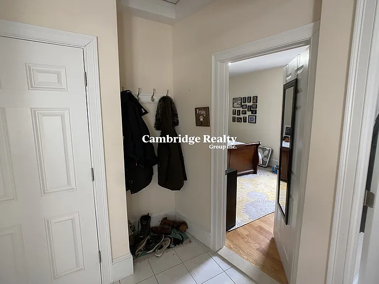 24 Willard Ave #3T — Photo 6