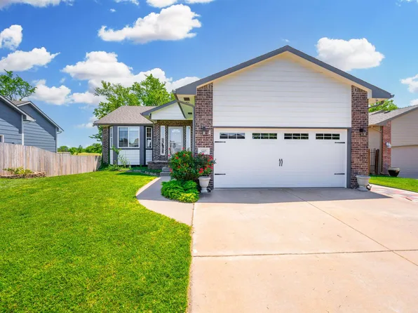 605 E Hedgewood Ct, Andover, KS 67002