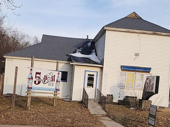 2nd image of 721 5th St