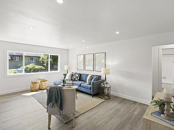 4th image of 307 San Carlos Ave
