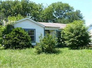 1520 Briar Cliff Rd, Dallas, TX 75235