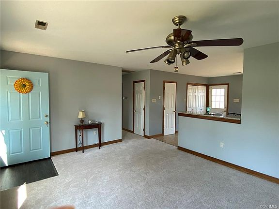 4th image of 7214 Harbor Hill Dr