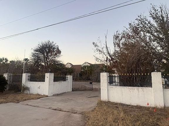 2nd image of 25 W Skyview Dr