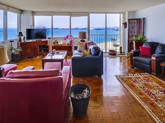 5th image of 2999 E Ocean Blvd Unit 1610
