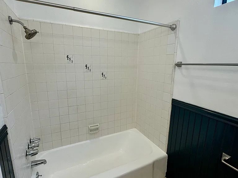 410 S Commonwealth Ave #4 — Photo 16