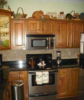 2nd image of 402 Longview Cir