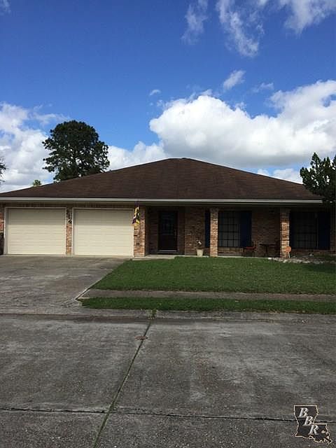 1st image of 214 Marshall Dr