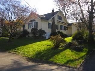 26 Sewanois Ave, Lincoln Park, NJ 07035