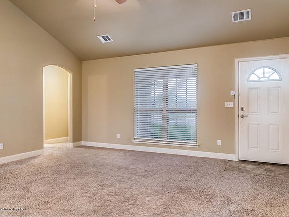 4th image of 7805 Legacy Pkwy
