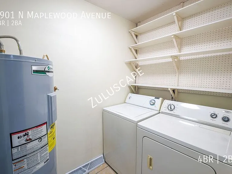 1901 N Maplewood Ave — Photo 10