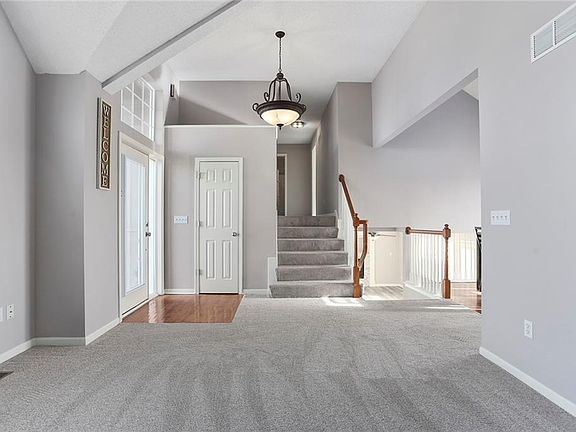 5th image of 10315 N Kensington Ct