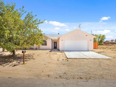 8912 Bay Ave, California City, CA, 93505