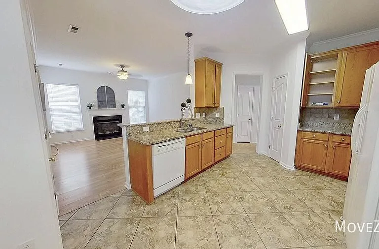 3608 Brookstone Trl — Photo 38