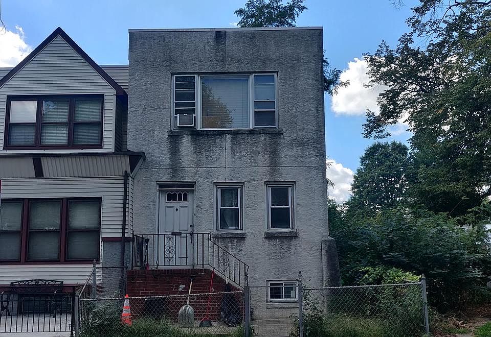 1st image of 2538 S Dewey St