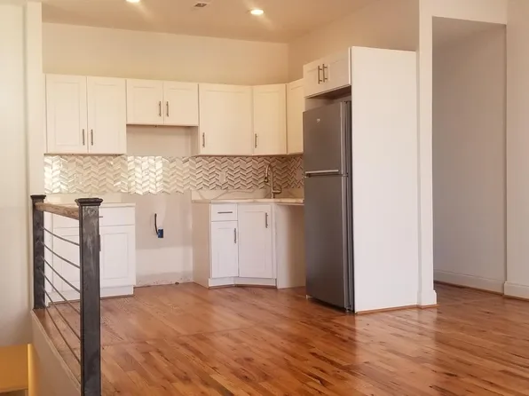 1422 11th St NW #4, Washington, DC 20001