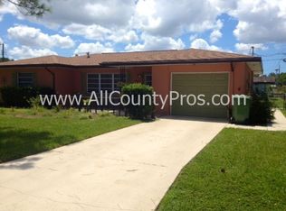 1811 16th Avenue Dr W, Bradenton, FL 34205