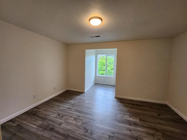15477 SW Donna Ct — Photo 29