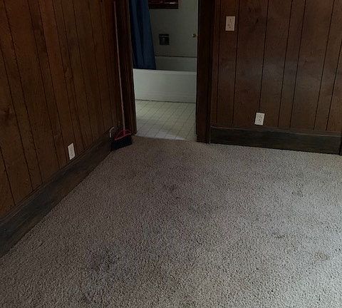 4th image of 501 S Ames Ave