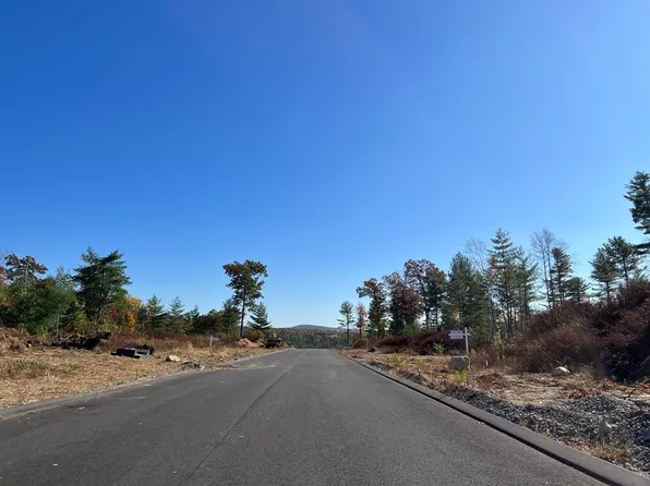LOT 86 Turning Leaf Rd, Ludlow, MA 01056