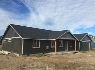 1142 NW Sprucewood Ct, Redmond, OR 97756