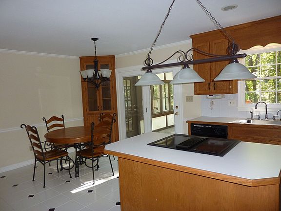 Spacious Kitchen
