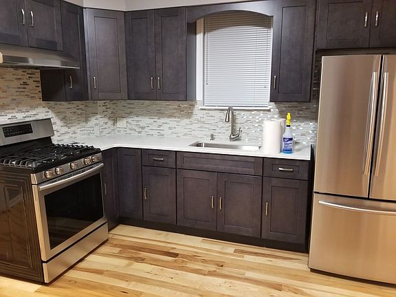 4th image of 6805 7th Ave #1