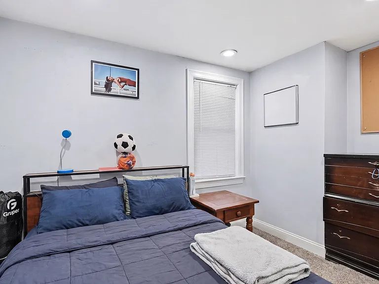 30 Rawson St #3 — Photo 10