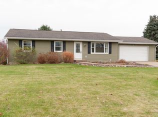 845 Poplar Ln, Schoolcraft, MI 49087