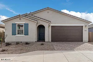 3 bed, 2.5 bath, 2078 sqft, $1,995 — Photo 1