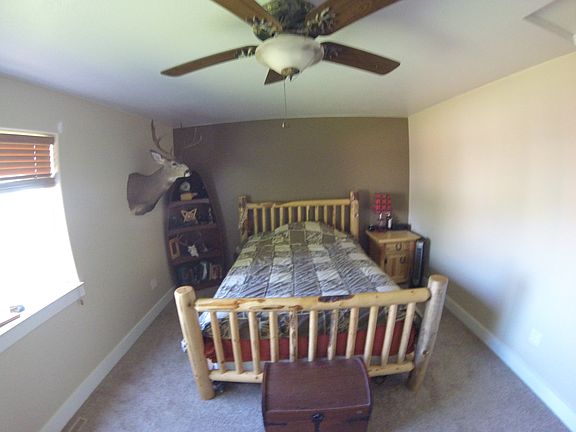 second floor second bedroom