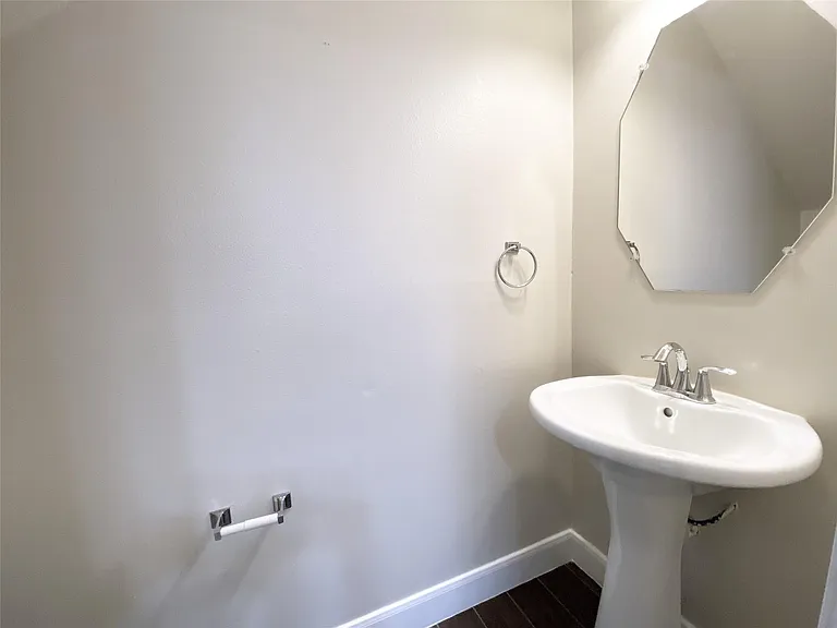 12543 S Ashford Villa Ln — Photo 10
