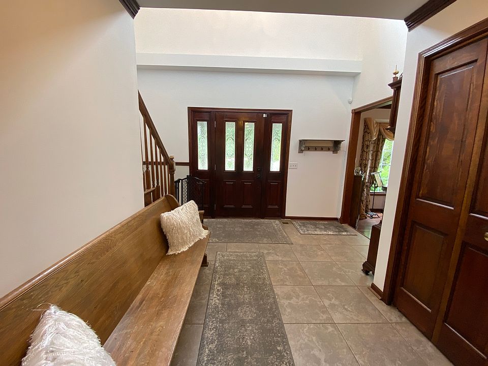 993 Wedgewood Dr, Crystal Lake, IL 60014 Zillow