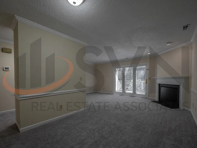 3117 Coachmans Way — Photo 7
