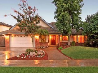 1343 E Cromwell Ave, Fresno, CA 93720