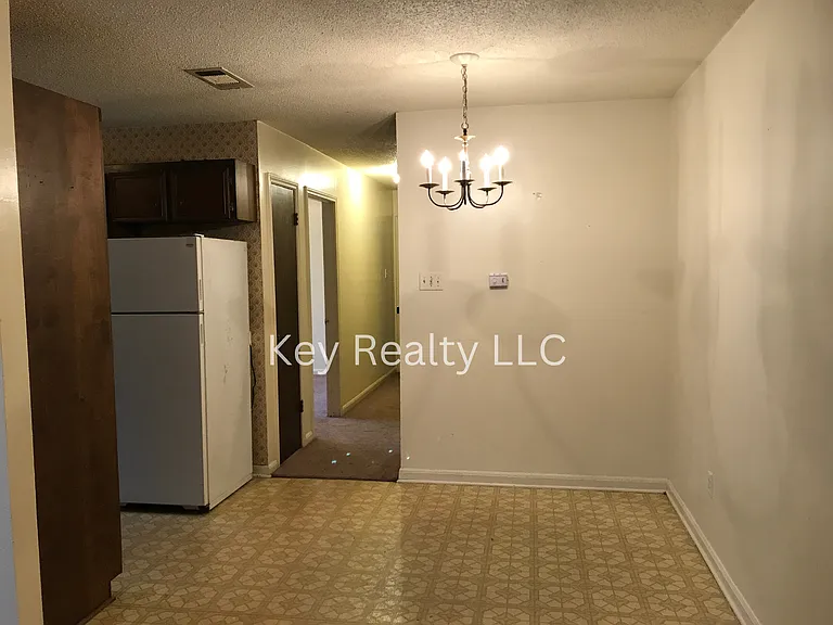 3105 Quail Ct — Photo 2