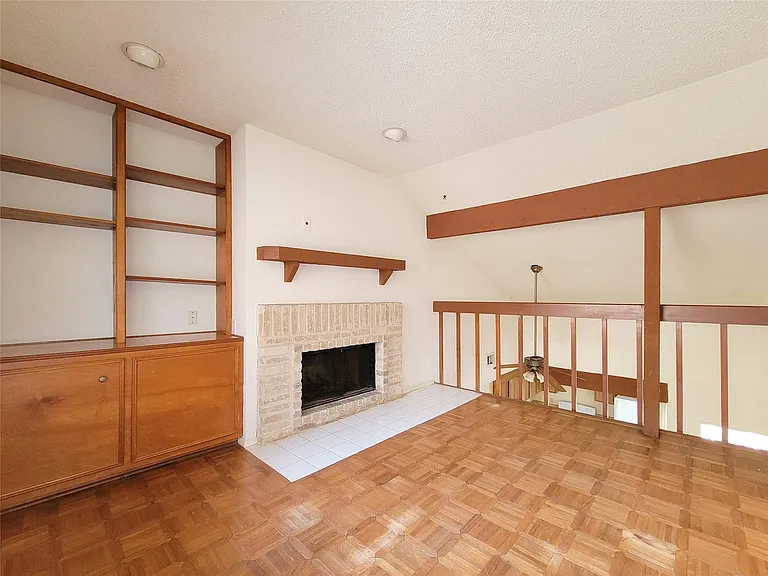 3020 Windchase Blvd — Photo 28