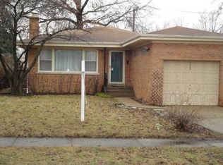 7824 Kedvale Ave, Skokie, IL 60076