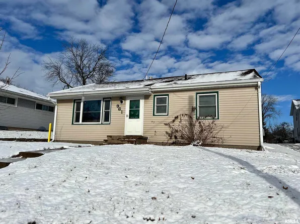 961 Newell Ave, Muscatine, IA 52761