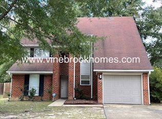 112 Ayana Ct, Raeford, NC 28376