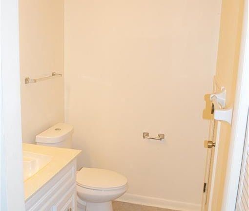5th image of 3860 SE Jefferson St