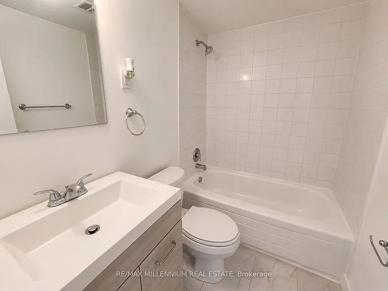 250 Frederick St #801 — Photo 6