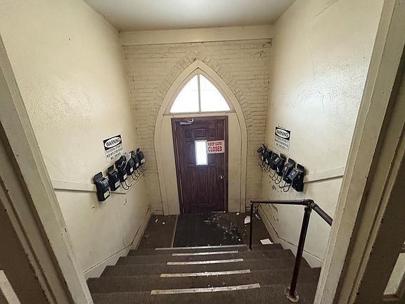 2nd image of 319 N 11th St