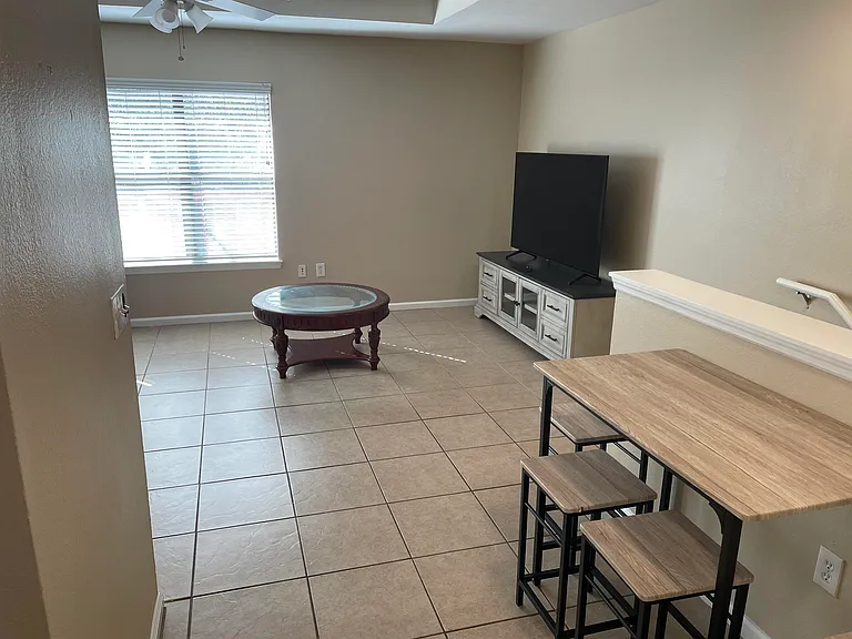 741 White Dr #22 — Photo 12