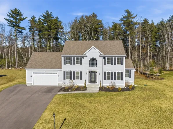 162 Bayberry Rd, Raynham, MA 02767