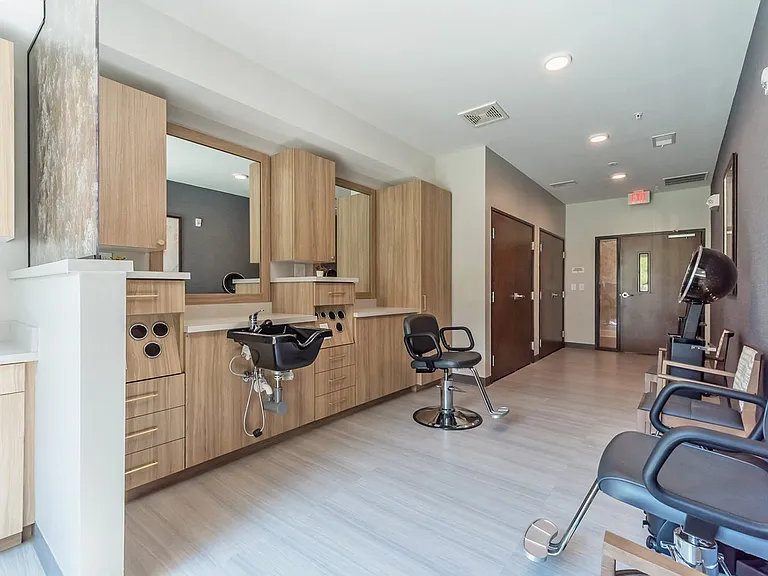 Covington Crossings 55+ Senior Living — Photo 16