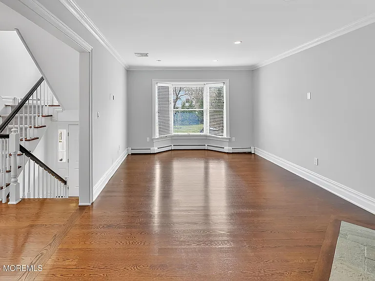65 E River Rd #20 — Photo 30