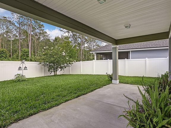 5th image of 97356 Harbor Concourse Cir