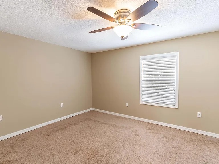 5850 Cypress Gardens Blvd #607 — Photo 14